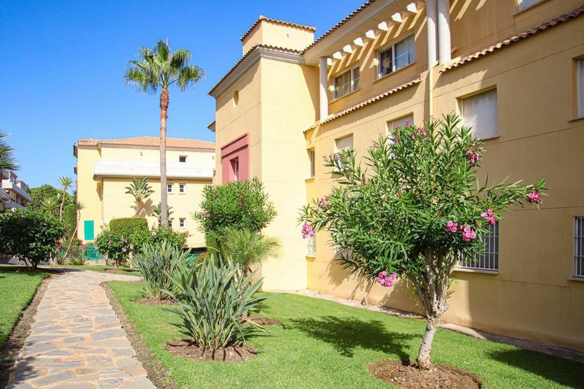 Precioso Atico En Cabopino - Marbella Apartment Exterior photo